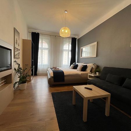 Beautiful Apartments In Prag Exteriör bild