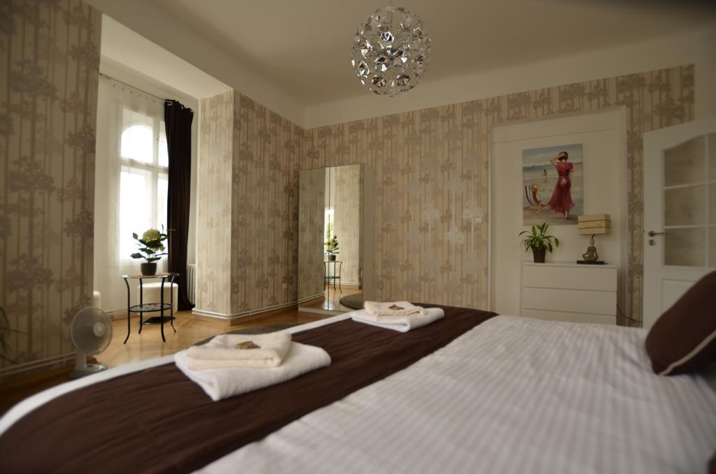 Beautiful Apartments In Prag Exteriör bild
