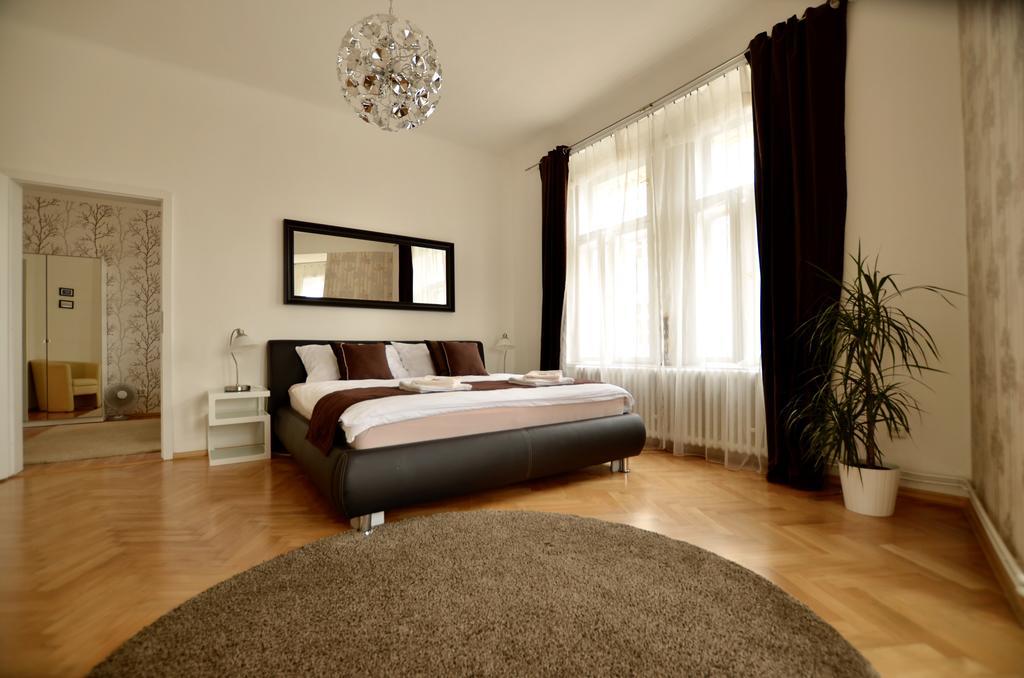 Beautiful Apartments In Prag Exteriör bild